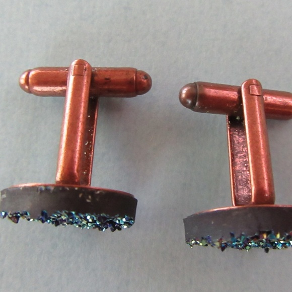 Faux druzi stone blue green cufflinks in copper setting - unisex cuff links - Picture 4 of 6